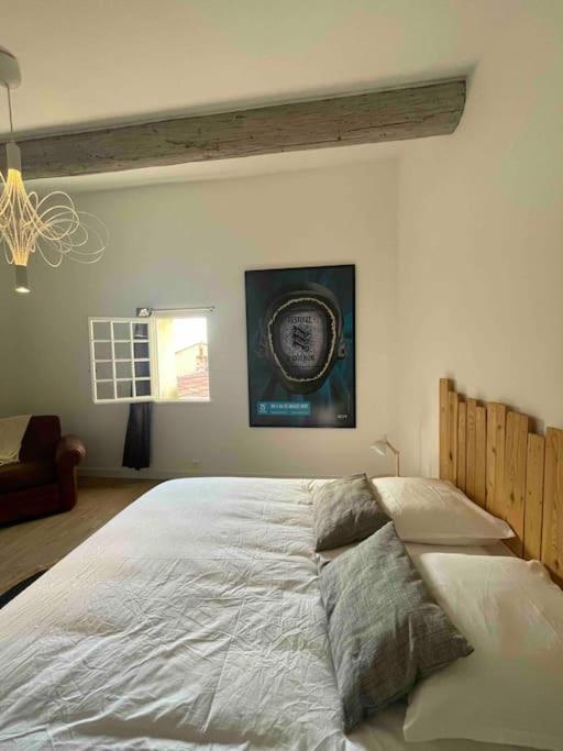 Maison De Village Pernes-les-Fontaines Extérieur photo