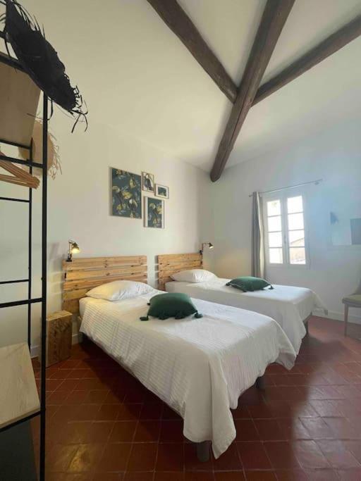 Maison De Village Pernes-les-Fontaines Extérieur photo